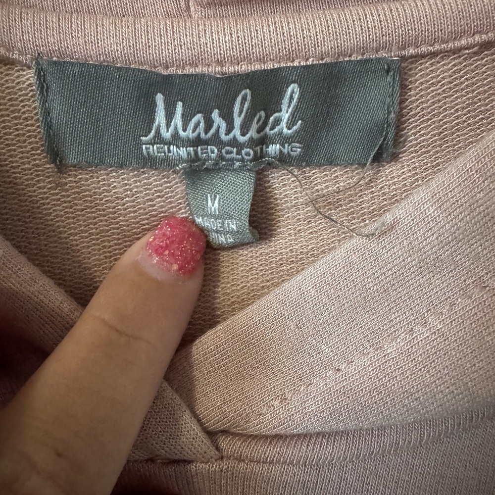 NWOT Marled Dusty Pink Hooded Knit Top Size Medium “Good Vibes” - Picture 2 of 3